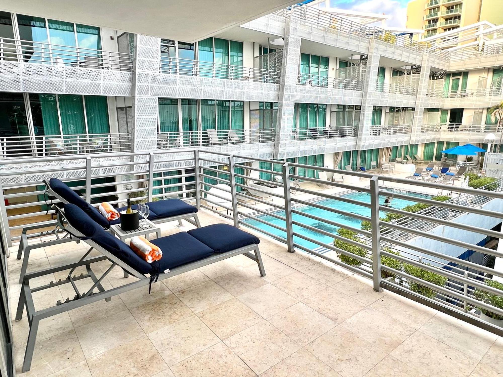 מיאמי ביץ' Boutique Suites 3 Min Walk To Beach מראה חיצוני תמונה