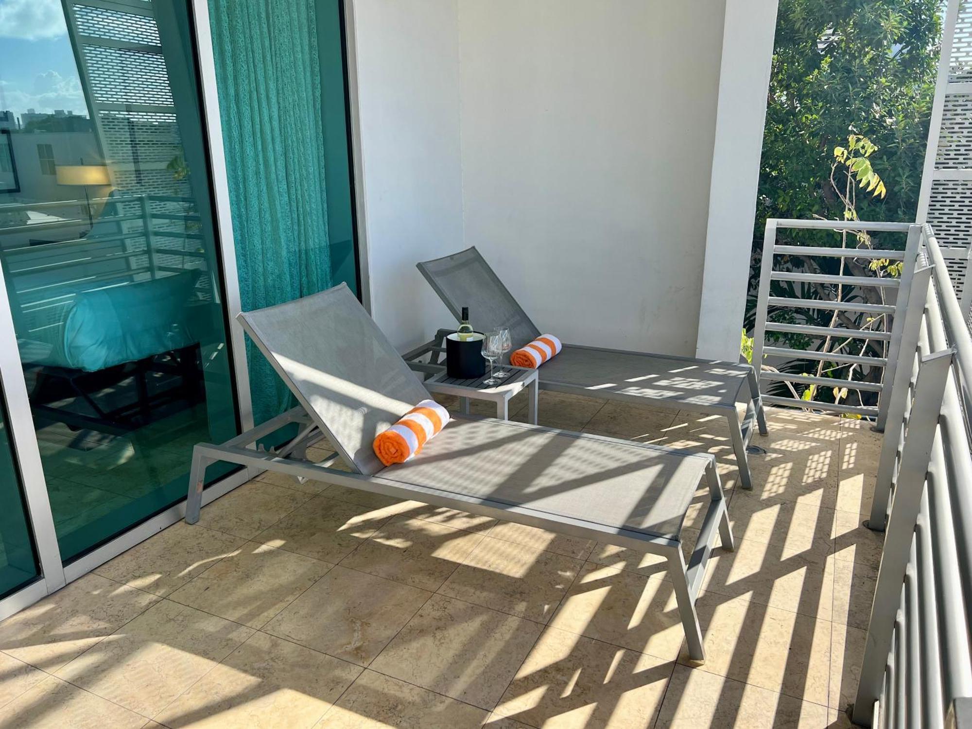מיאמי ביץ' Boutique Suites 3 Min Walk To Beach מראה חיצוני תמונה